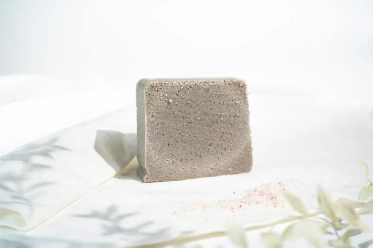 Kuolleenmerenmuta suolasaippuapala 